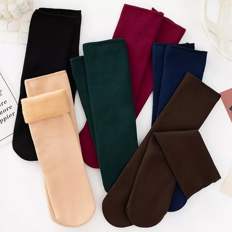 Pack de 12 Calcetines Térmicos – Abrigo cómodo para tus pies todo el invierno